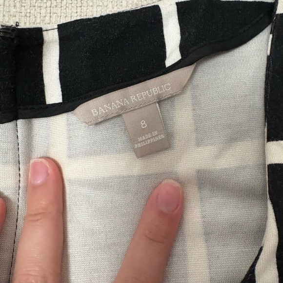 Banana Republic Black and White Checkered Mini Dress - Picture 2 of 8